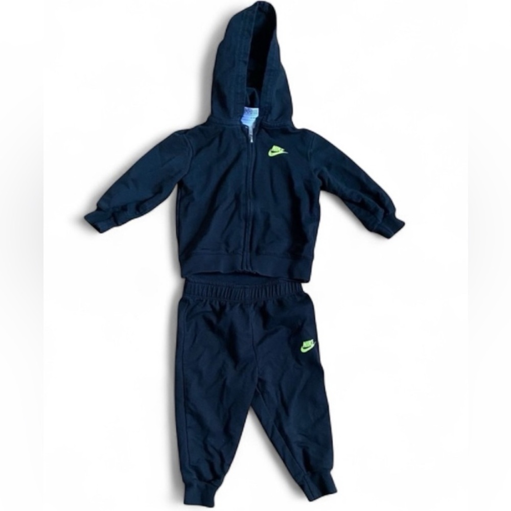 Nike Sweatsuit